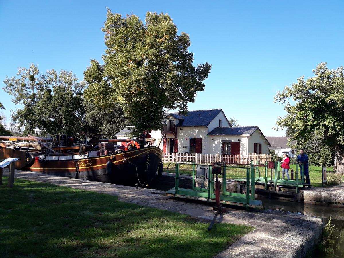 Ecluse De La Tindiere Nort-sur-Erdre  Exteriör bild
